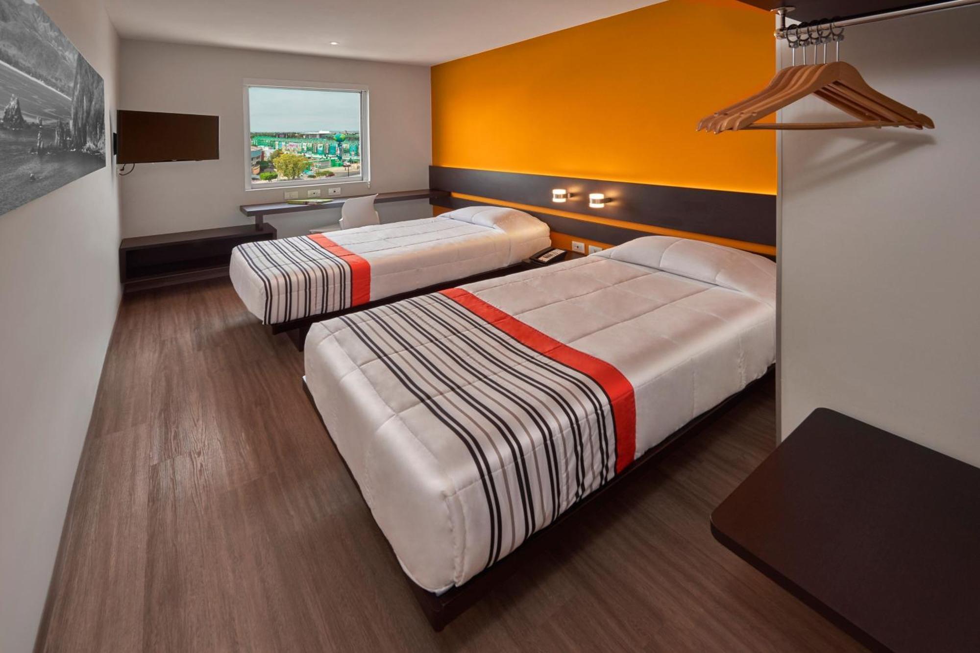 City Express Junior By Marriott Leon Centro De Convenciones Luaran gambar