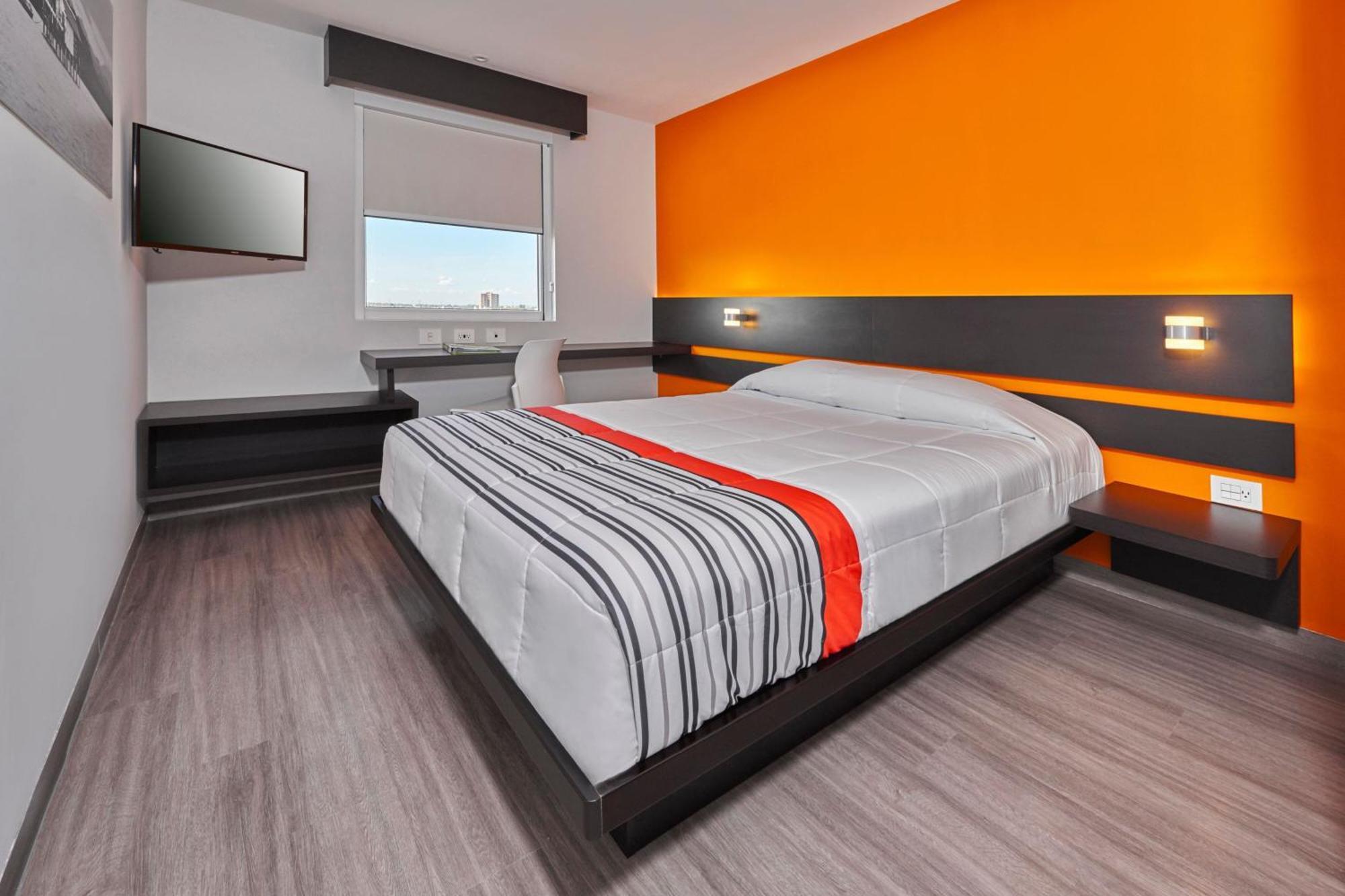 City Express Junior By Marriott Leon Centro De Convenciones Luaran gambar