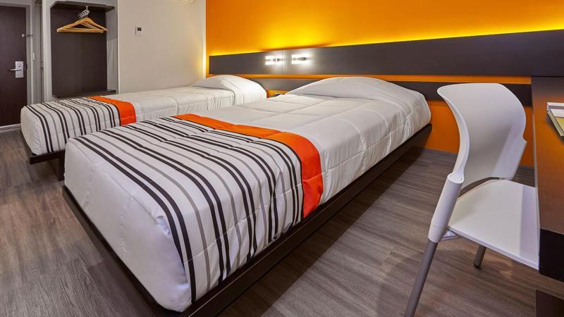 City Express Junior By Marriott Leon Centro De Convenciones Luaran gambar