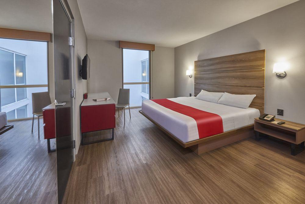 City Express Junior By Marriott Leon Centro De Convenciones Luaran gambar